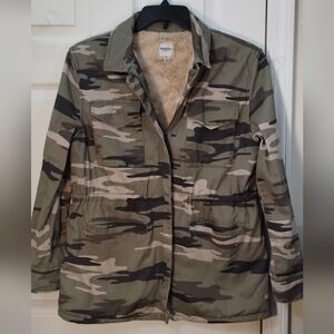 Kensie Women's Camouflage Shacket